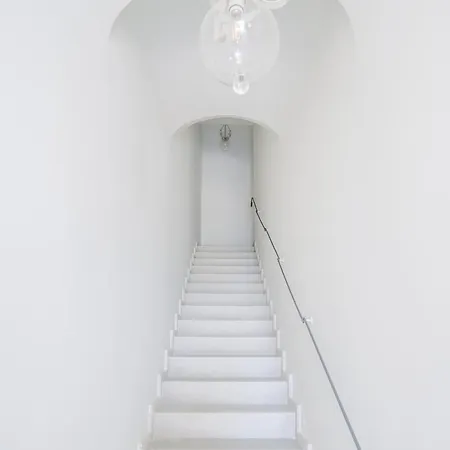 Villa Romito - Sea View, Location